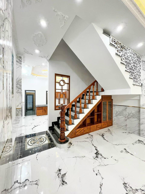 BÁN NHÀ MỚI 1 TRỆT 3 LẦU ĐỐI DIỆN CÔNG VIÊN KDC VĂN HOÁ TÂY ĐÔ, HƯNG THẠNH, CÁI RĂNG, CẦN THƠ